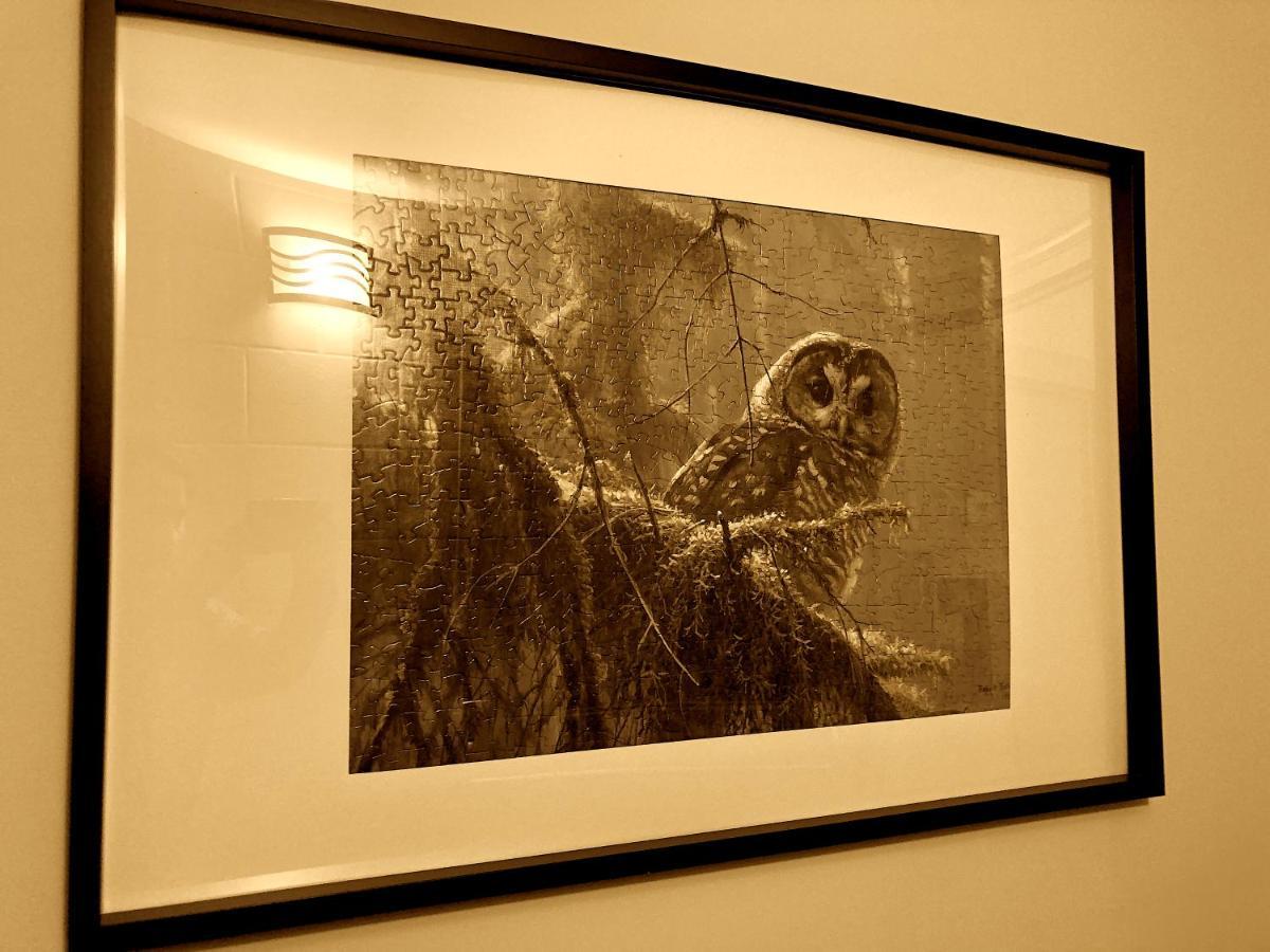 Hotel The Sleepy Owl Fort Frances Esterno foto