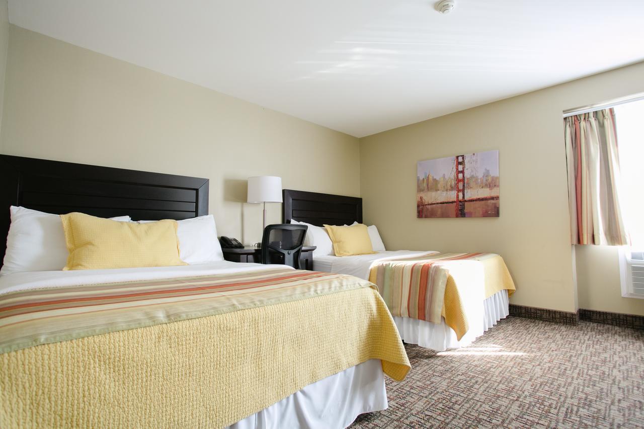 Hotel The Sleepy Owl Fort Frances Esterno foto