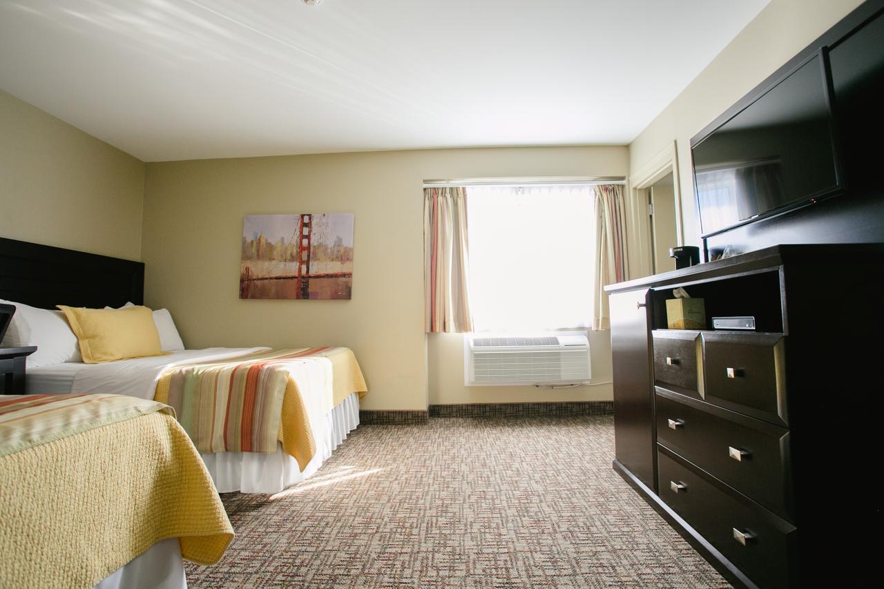 Hotel The Sleepy Owl Fort Frances Esterno foto