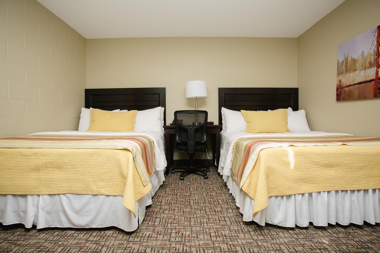 Hotel The Sleepy Owl Fort Frances Esterno foto